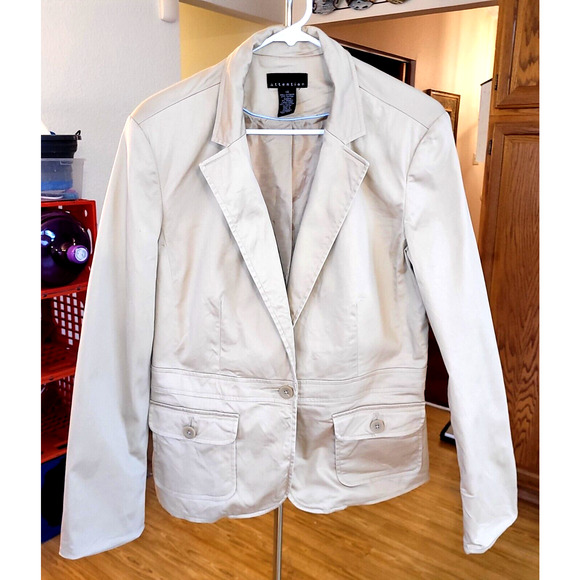 Attention Tan Short Blazer 14 L 1 Button Outside Pockets Lined Preppy Academia - Picture 5 of 9